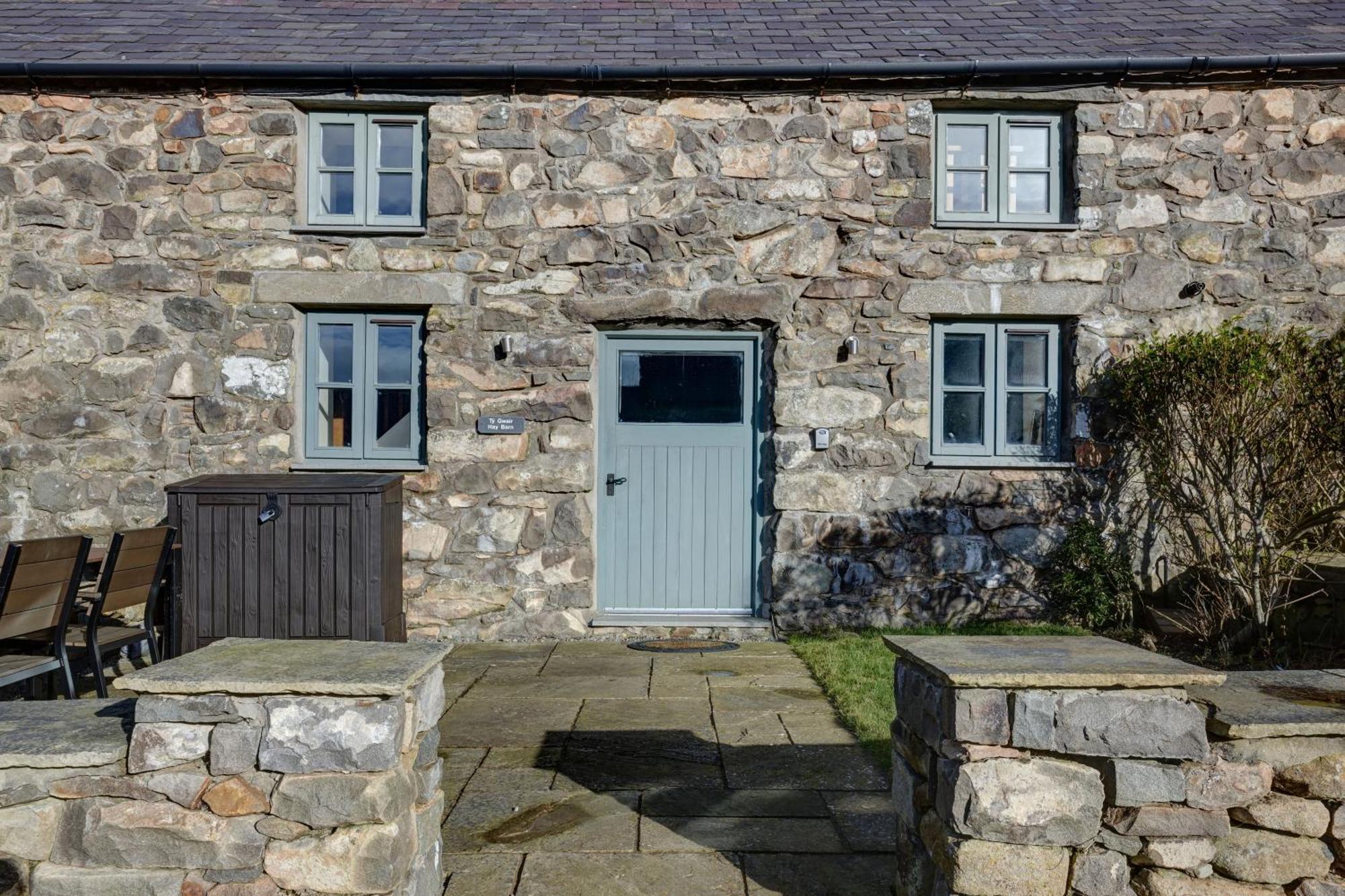 The Haybarn Cottage, Nefyn Bay ネビン エクステリア 写真